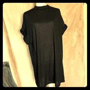 Very comfortable black, shiny shirt dress